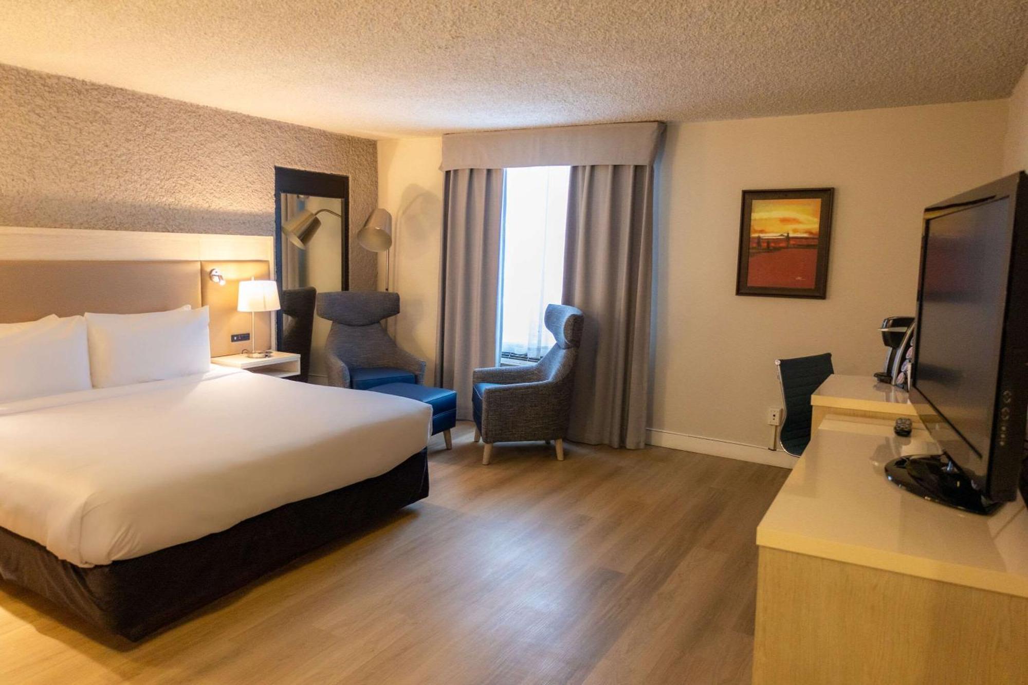 Radisson Hotel Fort St John Fort St. John Экстерьер фото