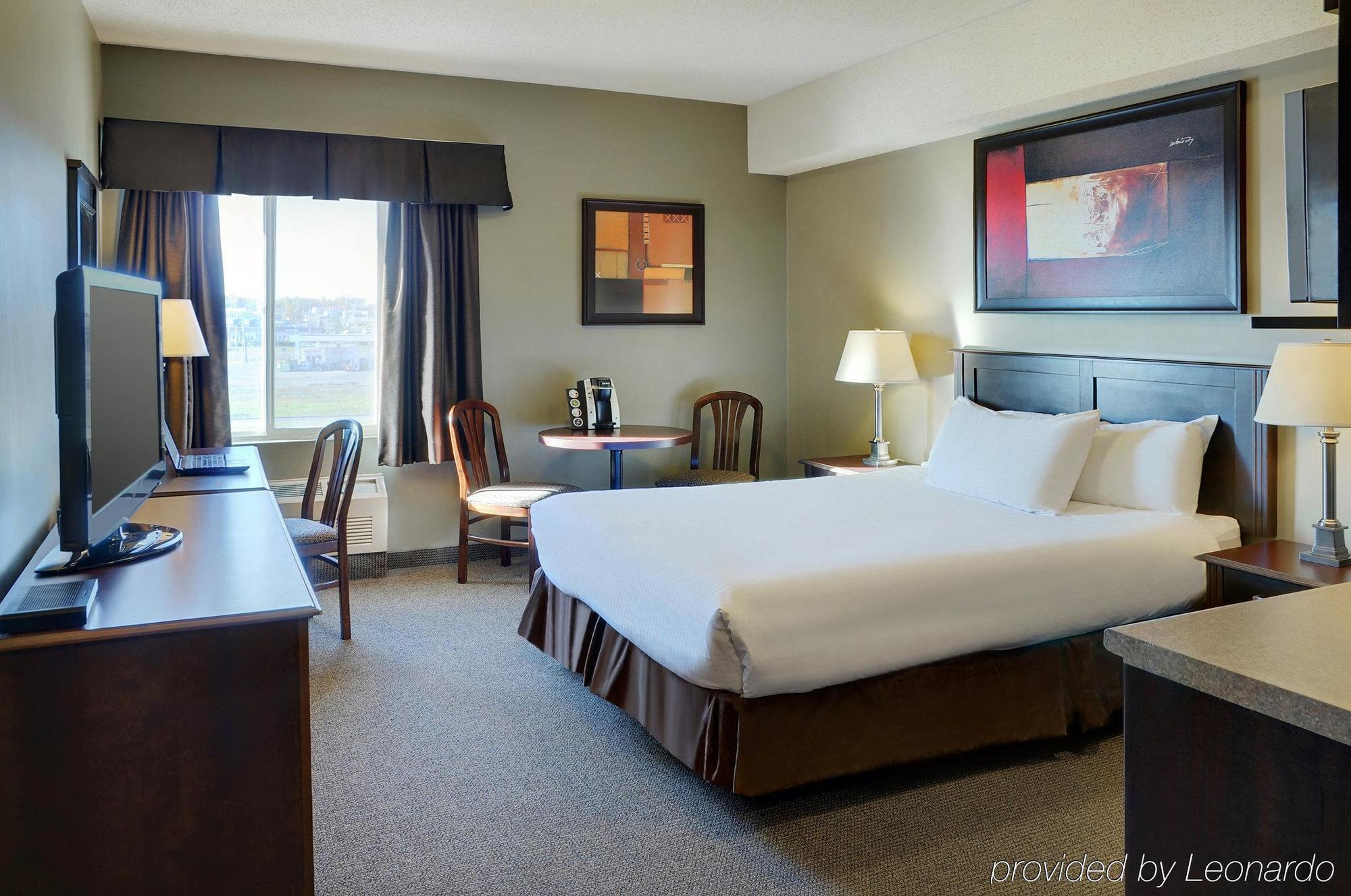 Radisson Hotel Fort St John Fort St. John Экстерьер фото