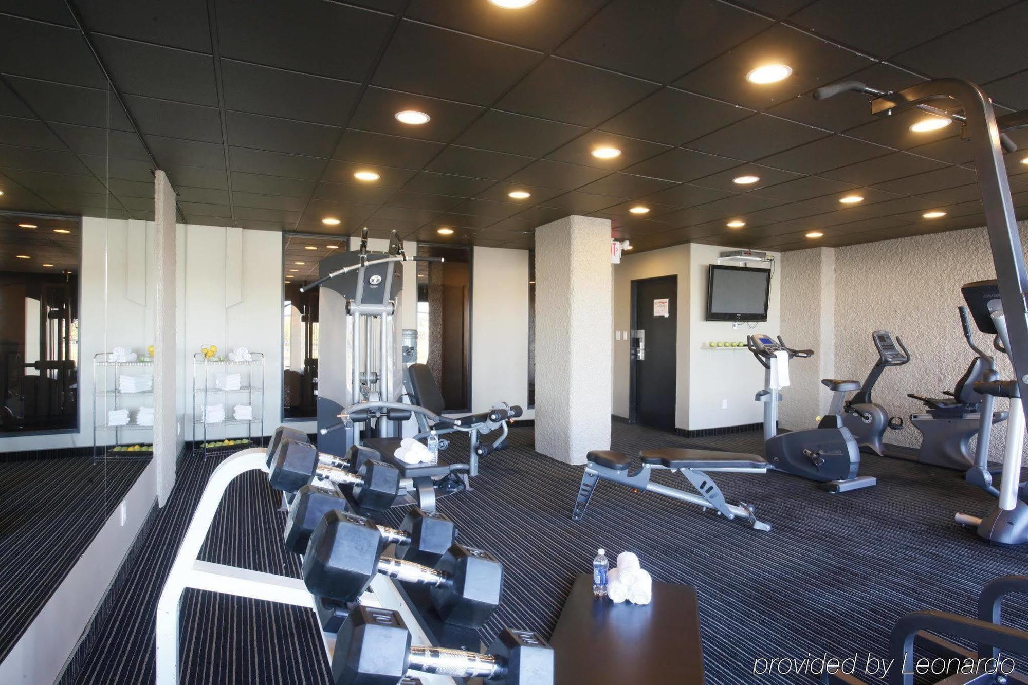 Radisson Hotel Fort St John Fort St. John Экстерьер фото